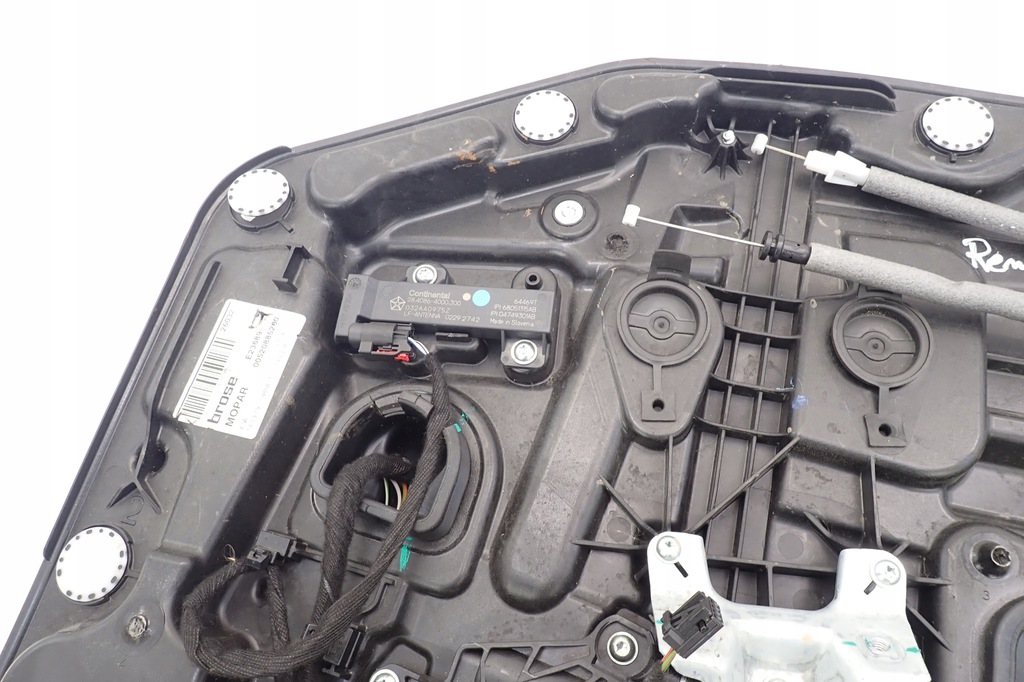 фото №4, Jeep renegade подъемник механизм стекло правый задняя