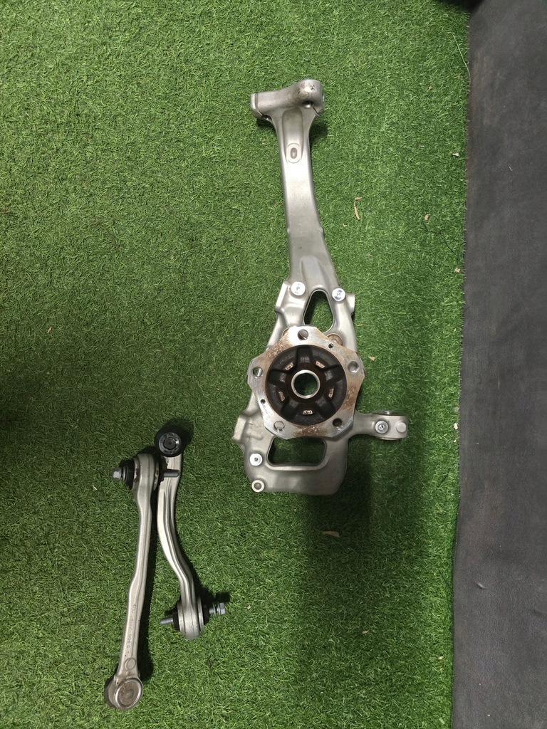 фото №4, Поворотный кулак рычаг правый перед porsche cayenne 9y0