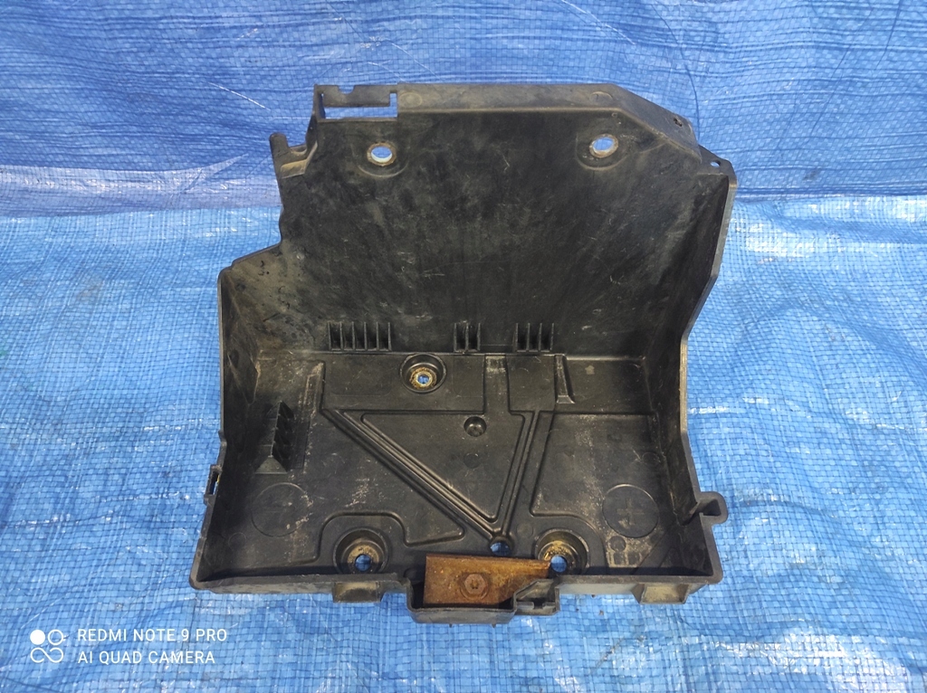 фото №2, Основание полка аккумулятор reanult kangoo ii iii