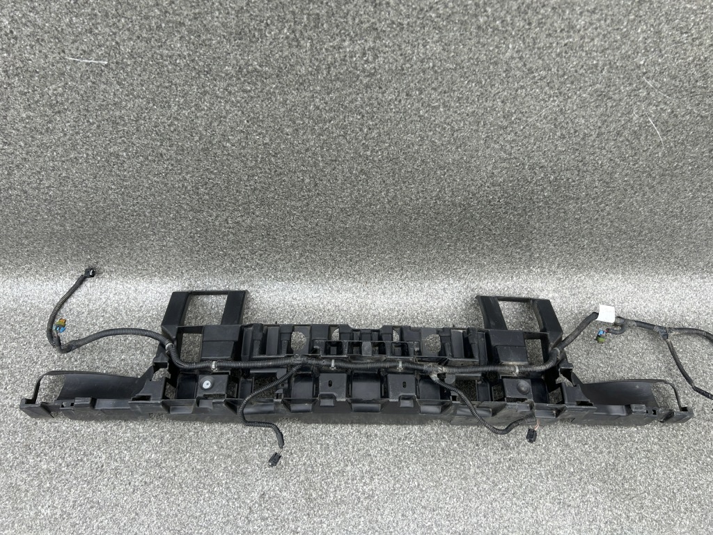 Jeep grand cherokee 3 wk wh абсорбер кронштейн  бампера задні оригінал reh1031c Зі Шроту