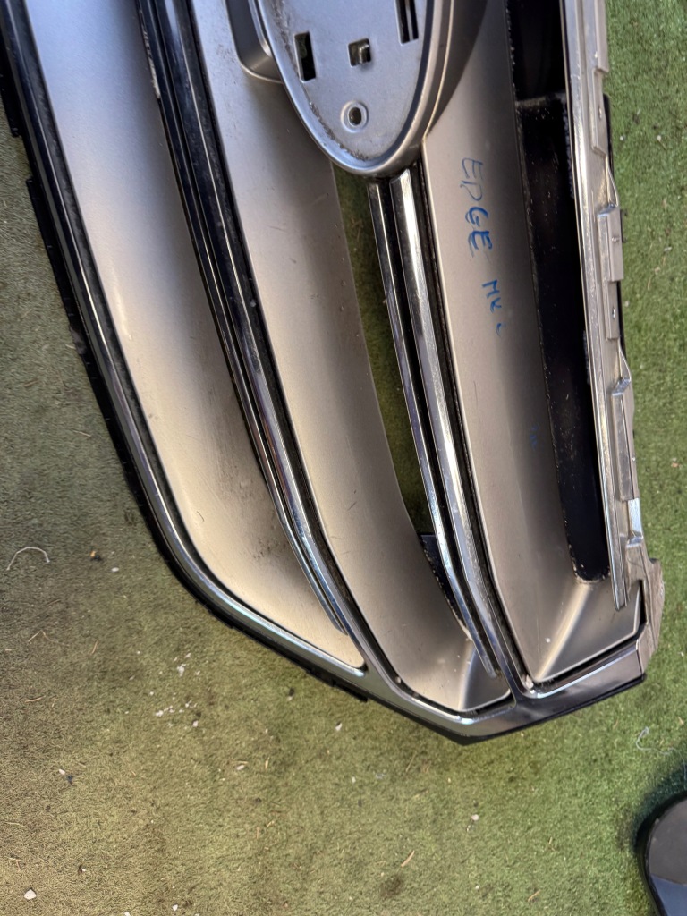 фото №4, Решітка радіатора решітка радіатора ford edge ft4b-8200 хром