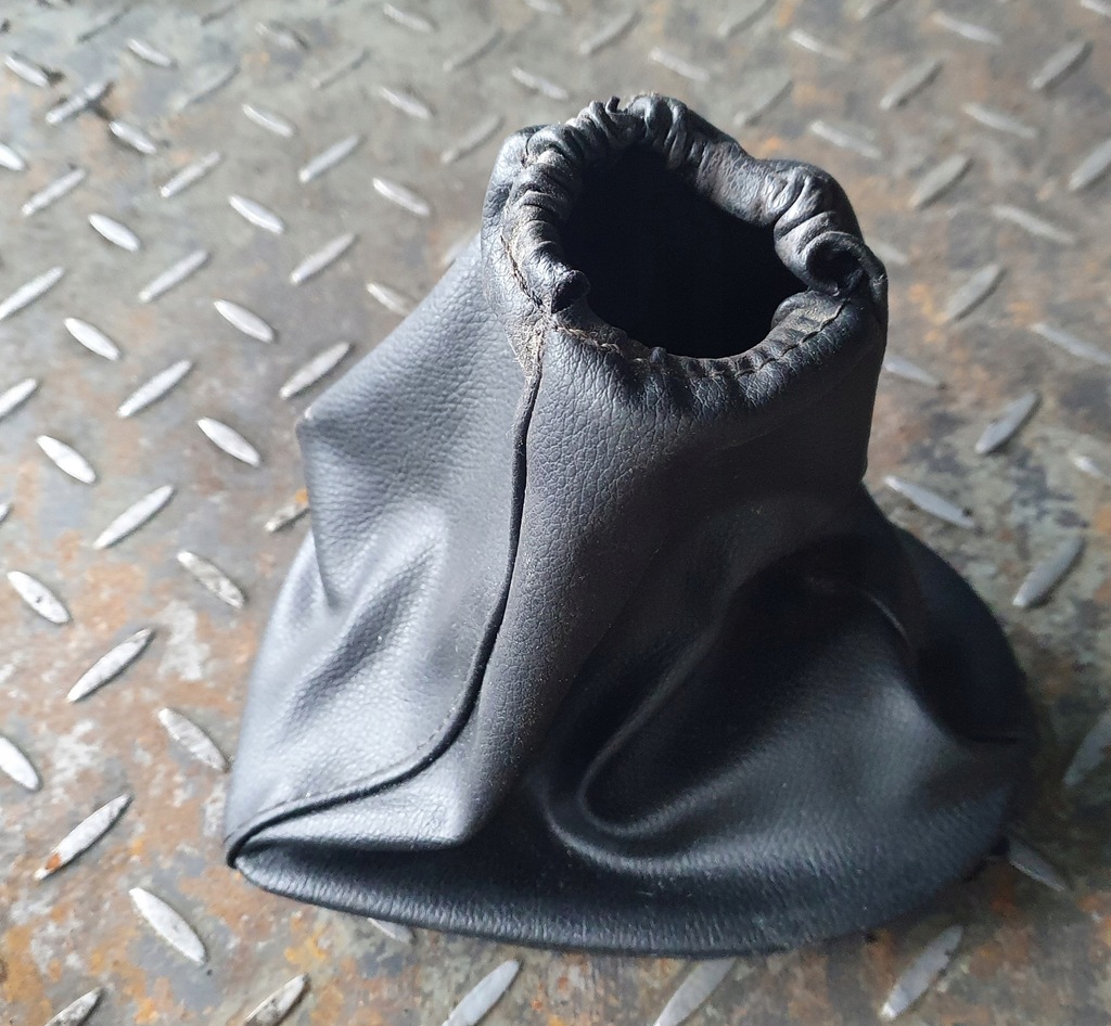 фото №1, Чохол ford focus mk1