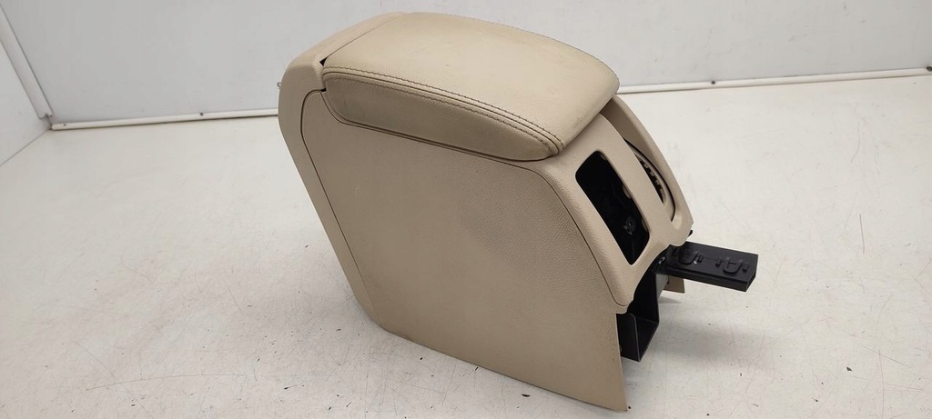 фото №7, Подлокотник vw eos 2,0 fsi