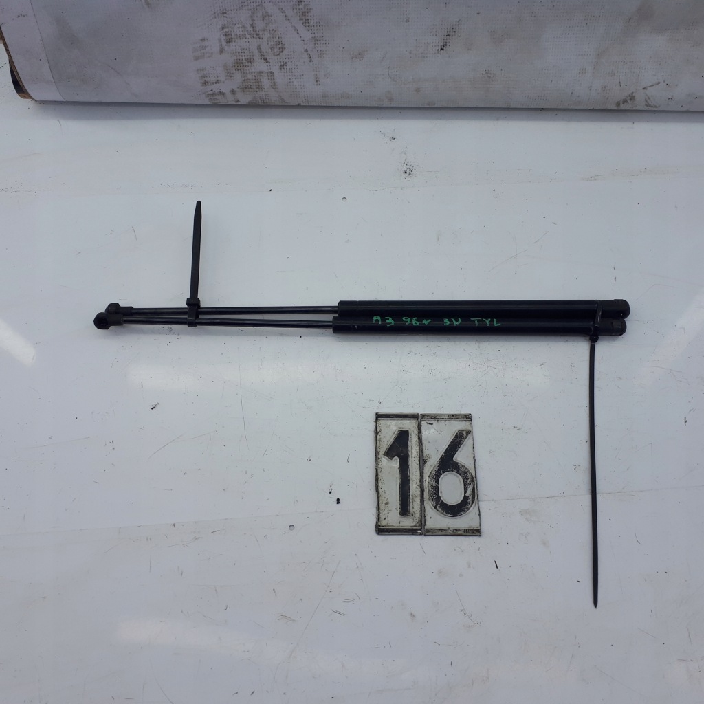 фото №1, Audi a3 8l амортизаторы крышки