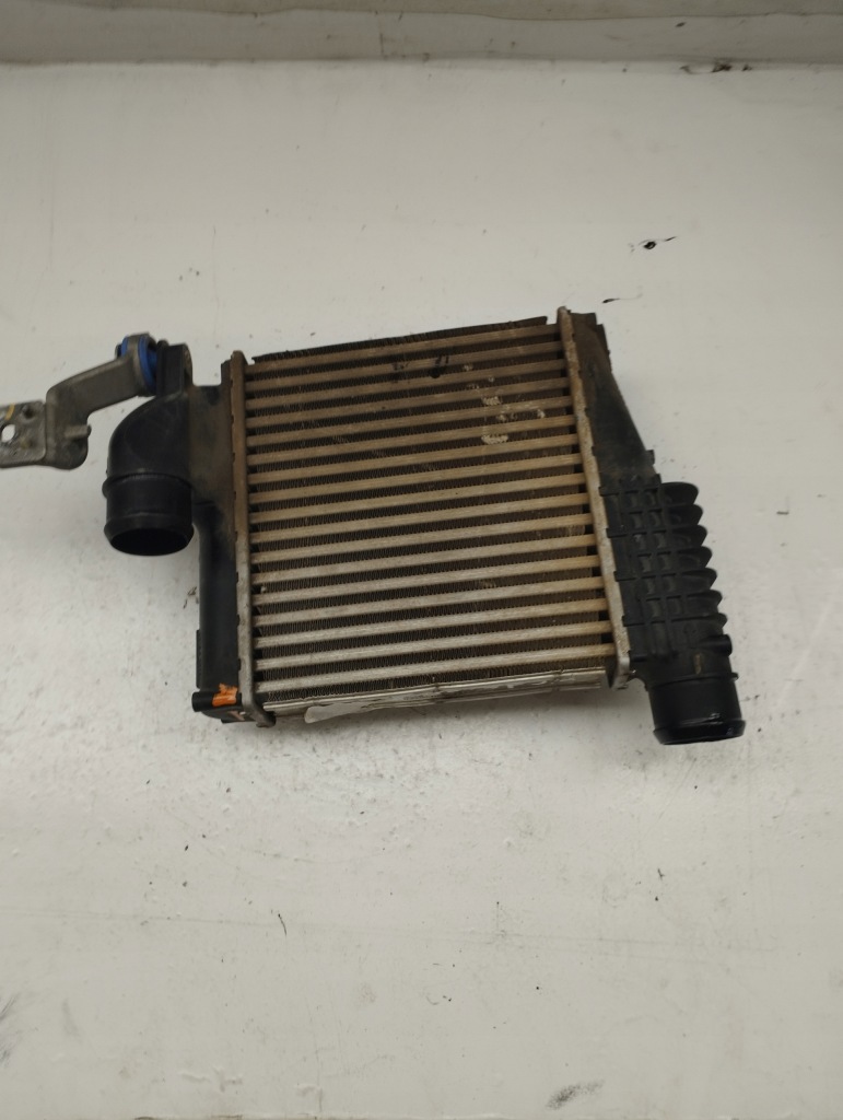 Opel citroen peugeot радиатор воздуха интеркулер p9675627980 с Разборки