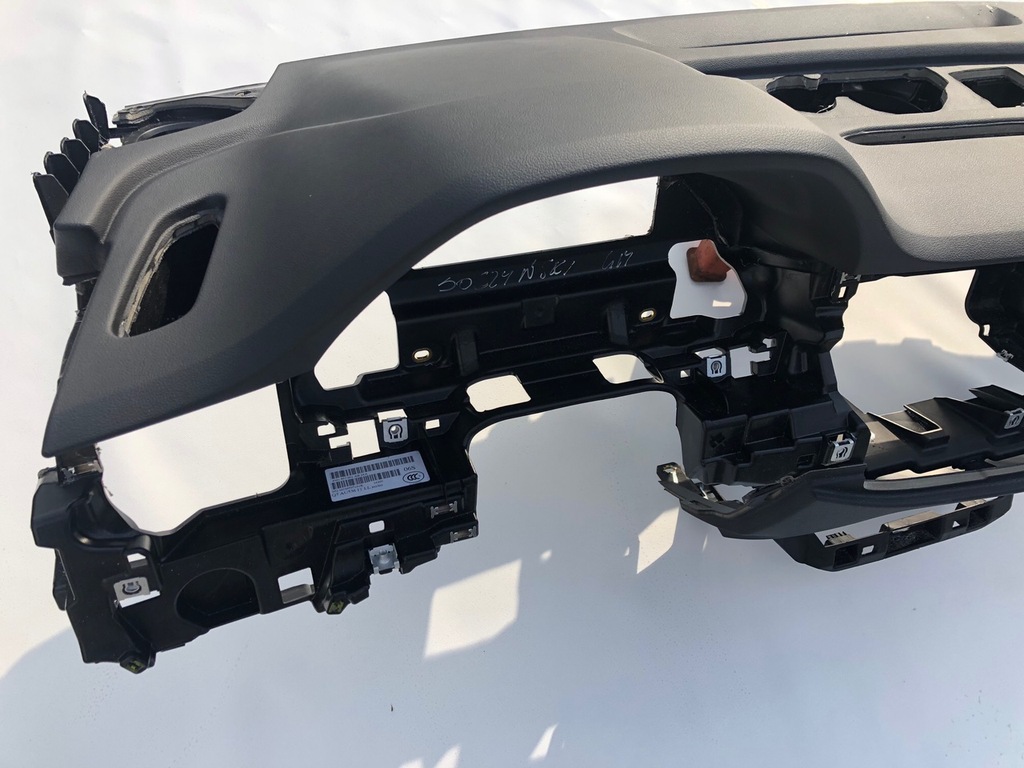 фото №6, Audi q7 4m приборная панель приборная панель консоль подушки безопасности ремни