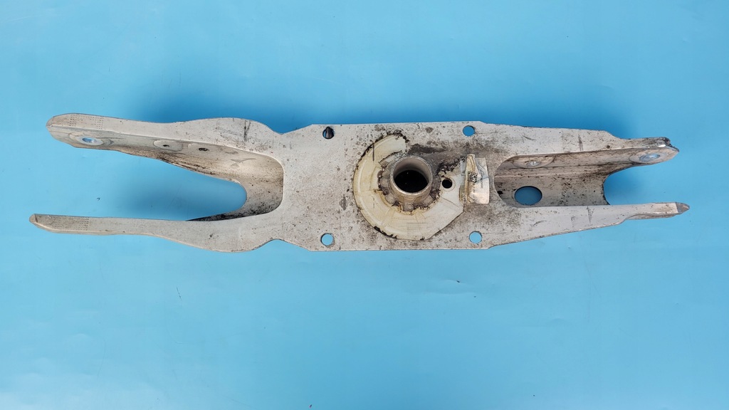 фото №10, Mercedes x247 glb 200 23r рычаг левый задняя a2473523700