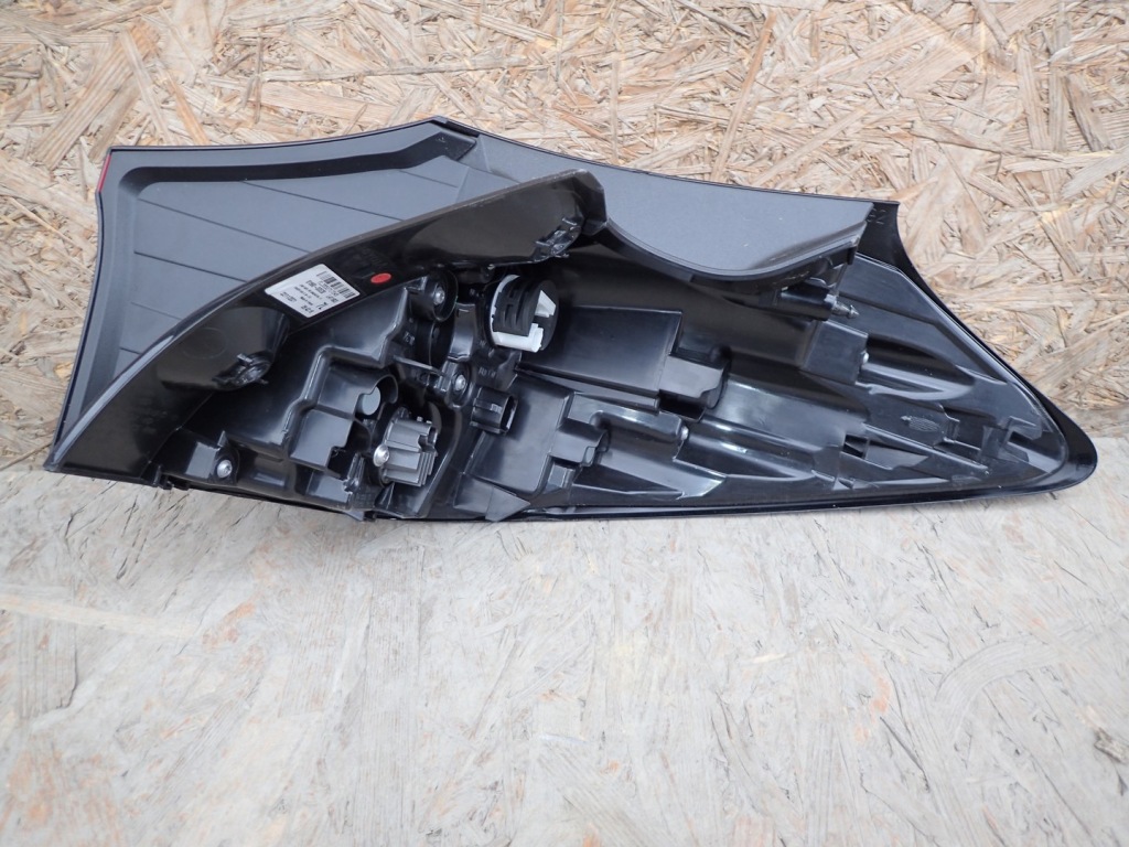 фото №2, Лампа ліва задня лівий задня toyota yaris cross mxp