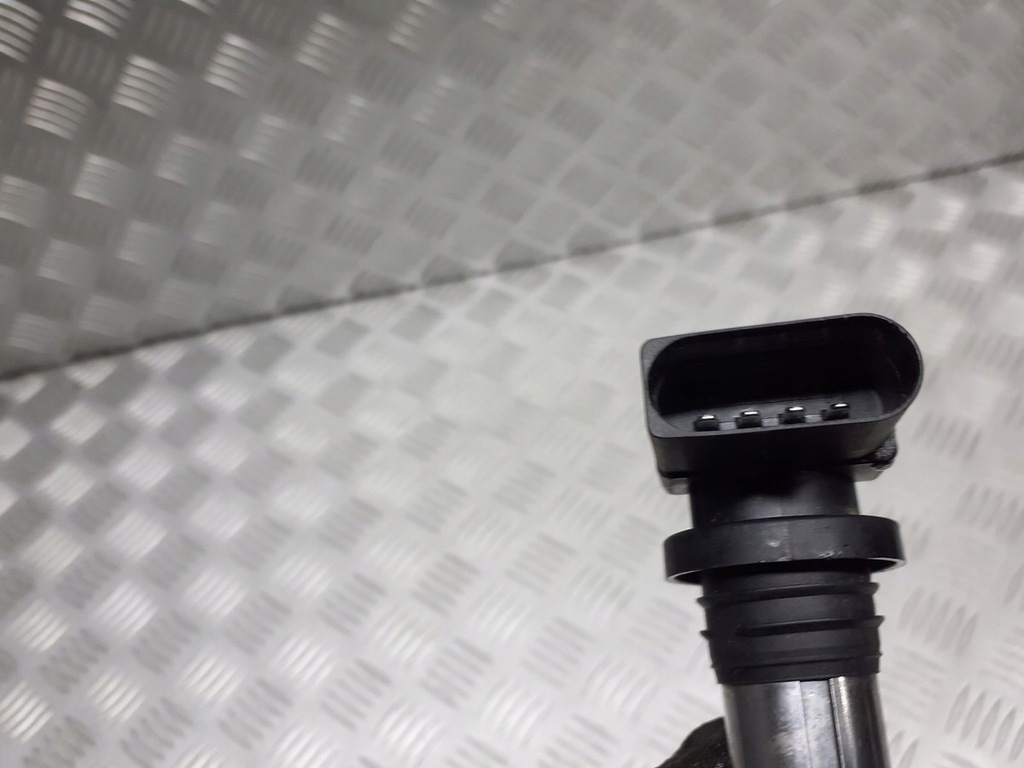 фото №3, Катушка зажигания skoda fabia ii 1.4 cze0002