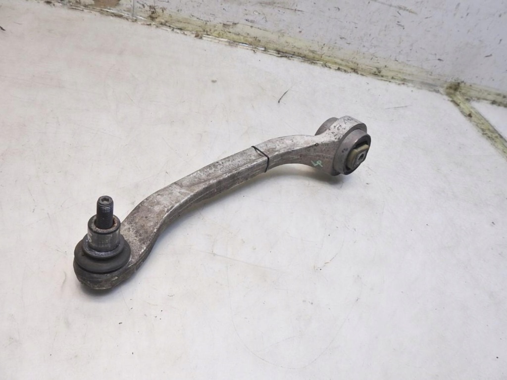 Купити Важіль лівий перед audi a8 d3 4.0 v8 tdi quattro 4e0407695c