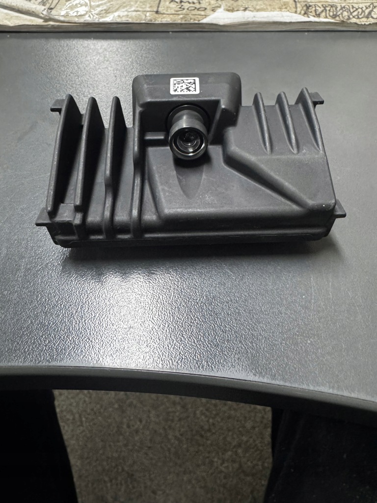 103r. камера ассистент поперечина движения 284625150r Цена