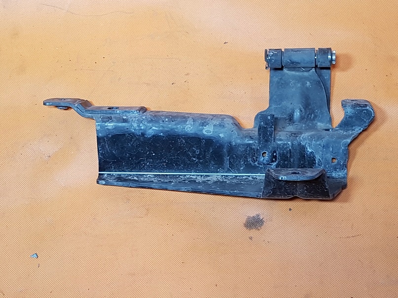 Купить Петля капот жабо левый man tgs euro 6