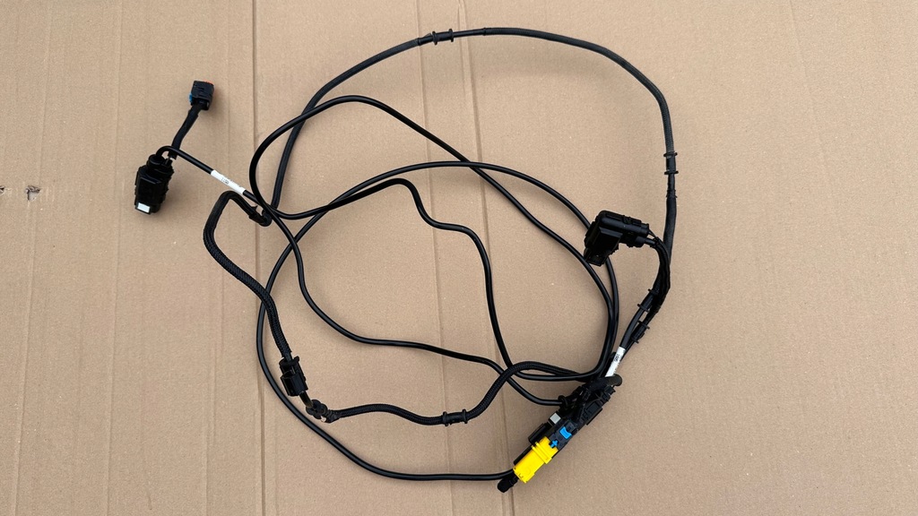 фото №1, Шланг adblue renault clio v 1.5 dci 204200770r