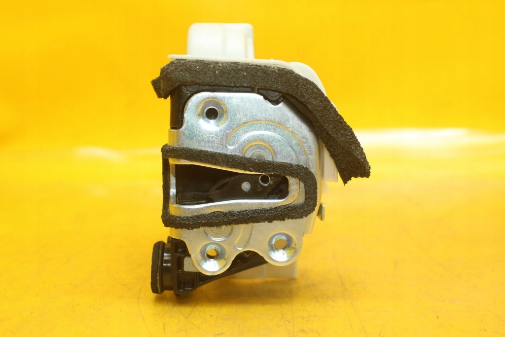 фото №1, Замок двері правий задня kia picanto ii 81420-1y020