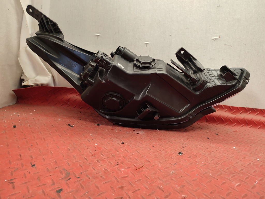 фото №7, Hyundai i20 лінза led ładna europa лампа ліва