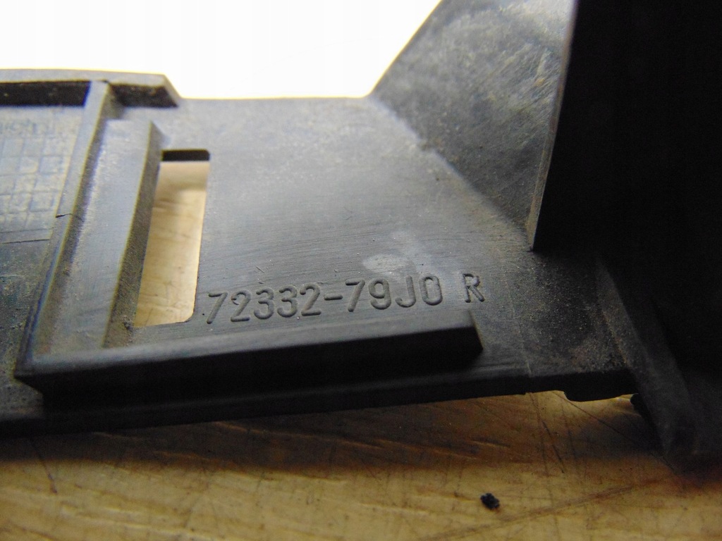 фото №7, Завершення жабо трикутник правий suzuki sx4