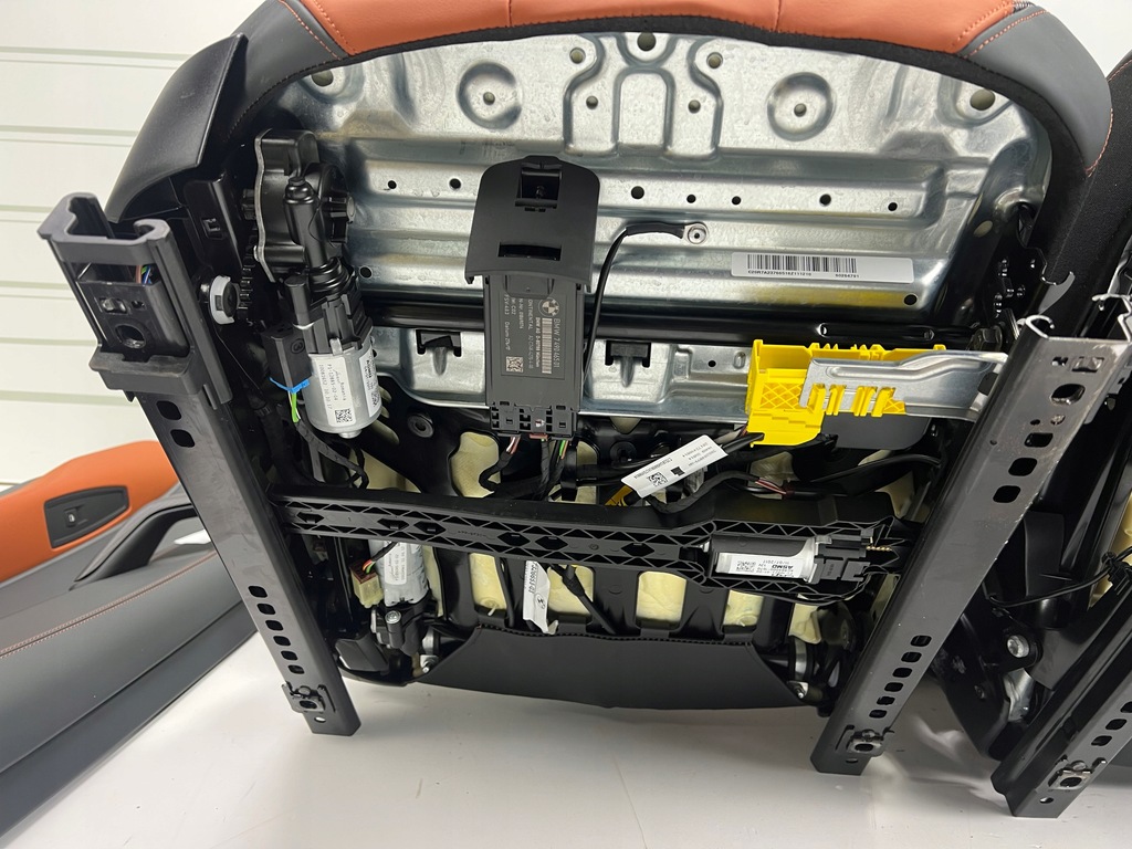 фото №5, Сидіння салон шкіра nappa bmw i8 l12