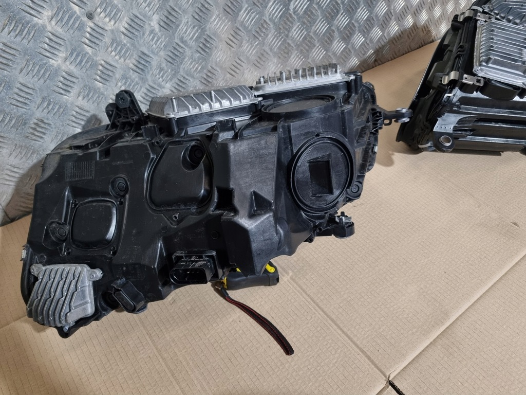 фото №7, Mercedes s w223 лампа лампы перед комплектная левая digital light