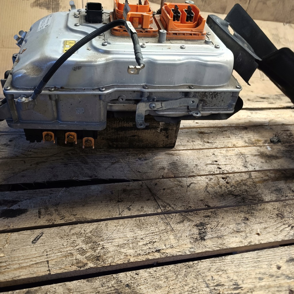 фото №7, Bmw i3 60ah rex блок управления аккумулятора модуль питания электроника машины