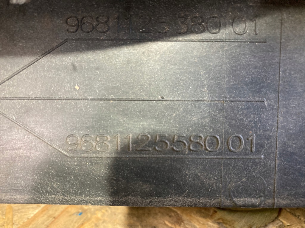 фото №5, Pas передній радіатор peugeot 307 1.6hdi