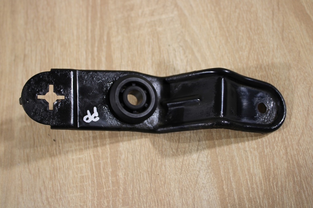 фото №1, Кронштейн радиатора правое chevrolet captiva lift