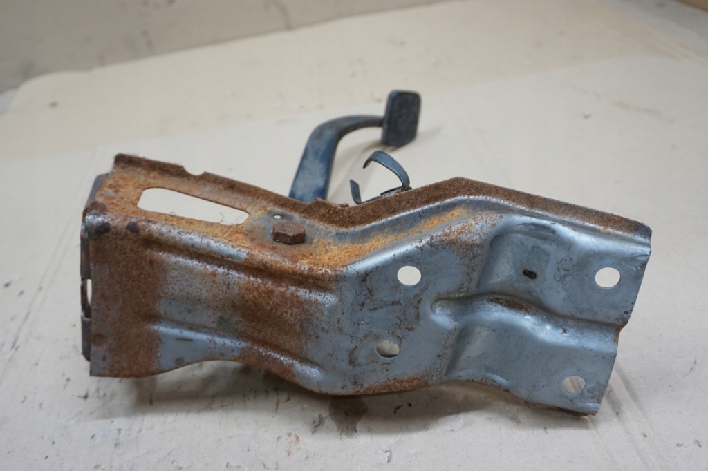 фото №3, Opel monterey педаль тормоза 3,1 tdi