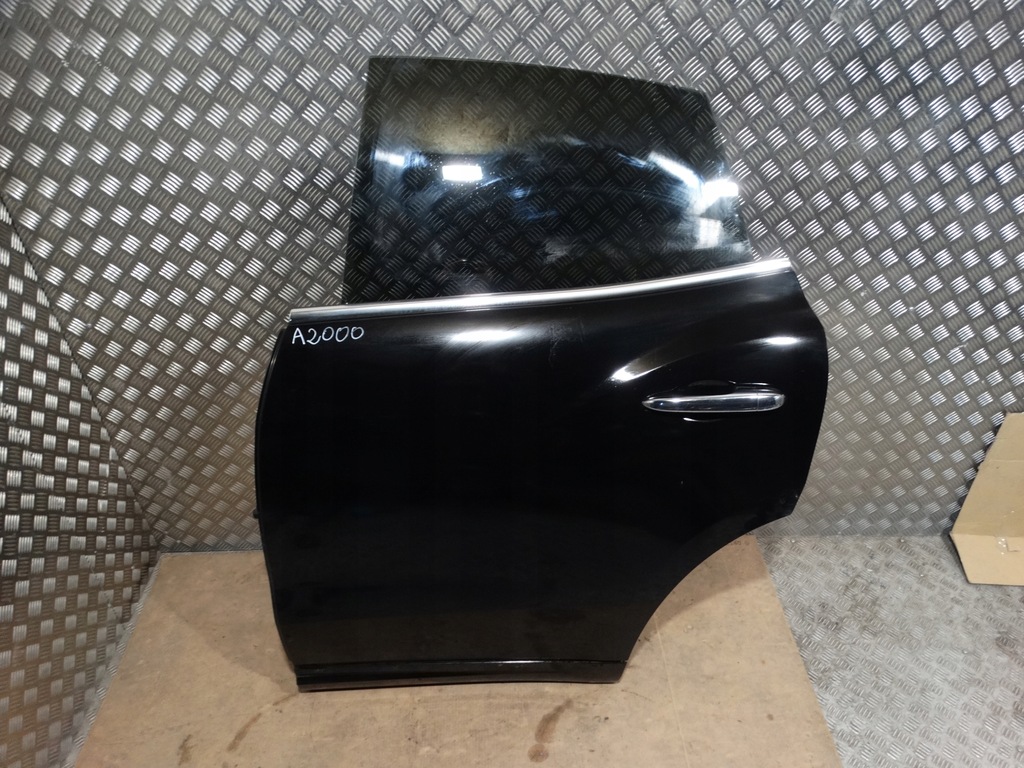 фото №1, Idealne kpl.drzwi задние левая maserati levante 1