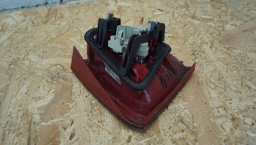 фото №6, Лампа левый задняя audi a5 8t 8t0945093