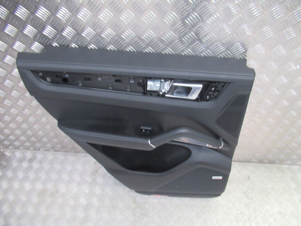 фото №16, Porsche cayenne 9y turbo сиденья заднее сиденье обшивки салон кожа комплект