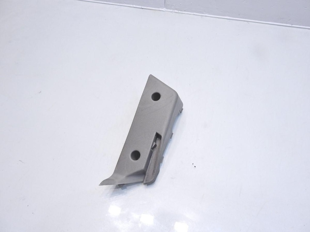 фото №6, Кронштейн кронштейн полка правый задняя renault twingo ii 8200543938