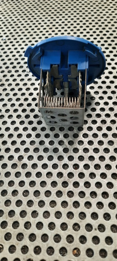 фото №2, Резистор вентилятор c7339 mercedes sprinter