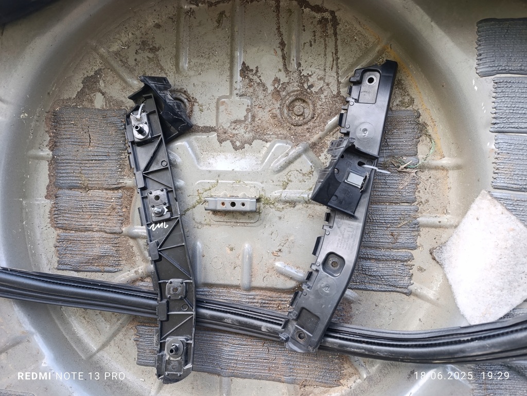 фото №5, Ford escape kuga mk2 lift pas задня піддон балка напрямні ущільнювач захист поперечина