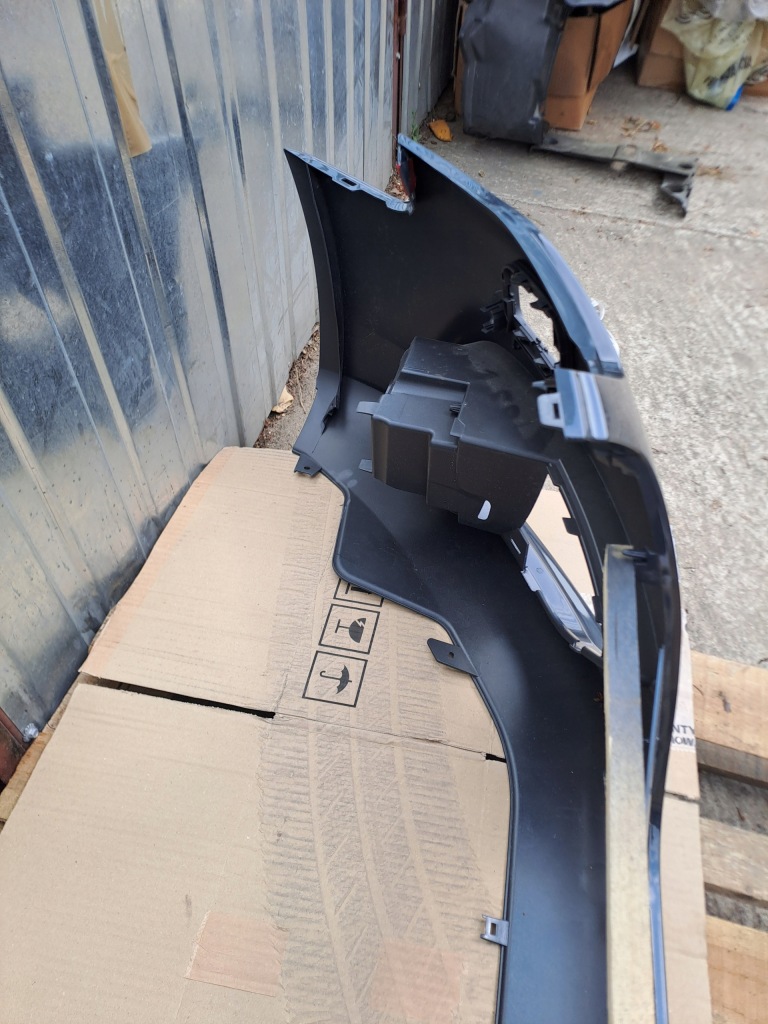 Бампер перед передний audi a4 b8 lift ксенон lz7h с Разборки