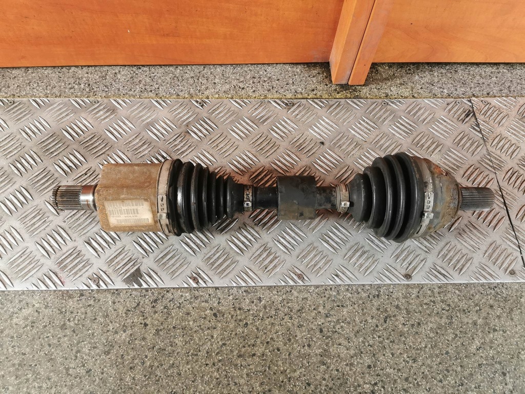 фото №1, Привідний вал лівий перед volvo v60 i 2.0 d3 163k p31256779