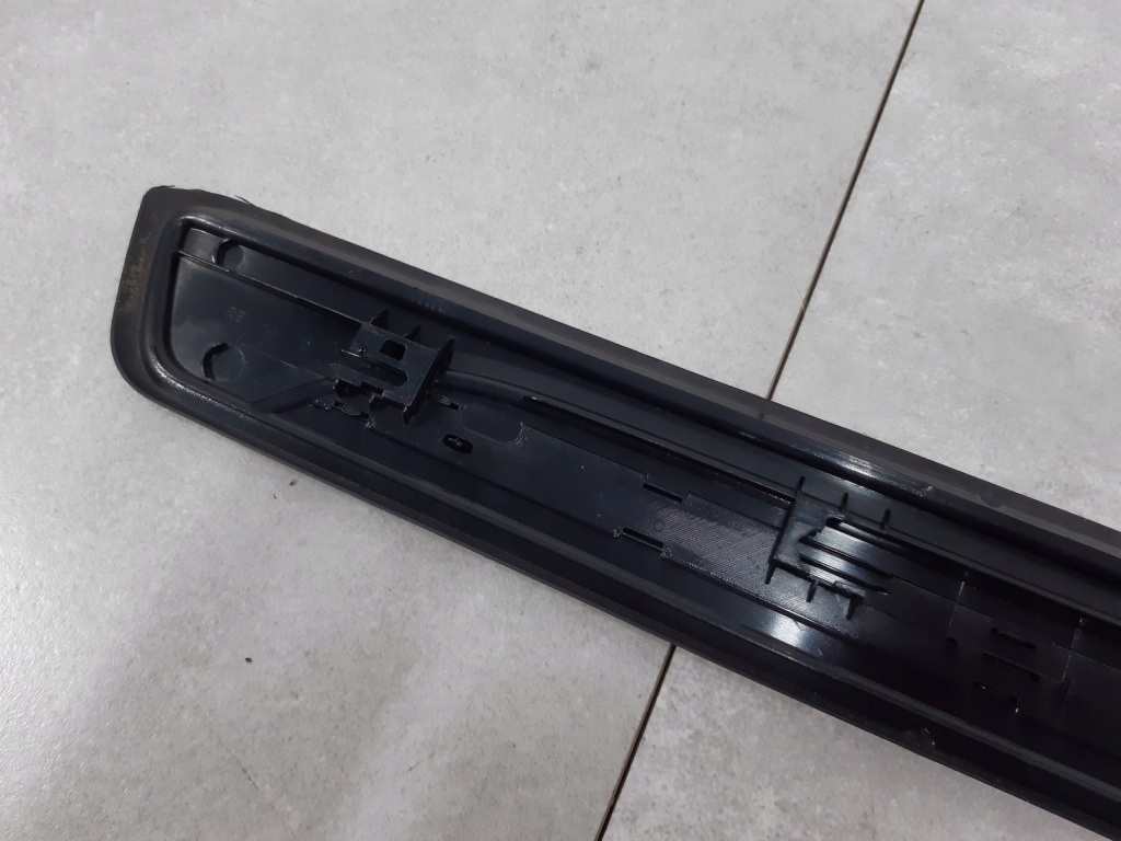 Bmw 1 e81 m-pakiet молдинг защита порог правая 30hf-546001 Киев