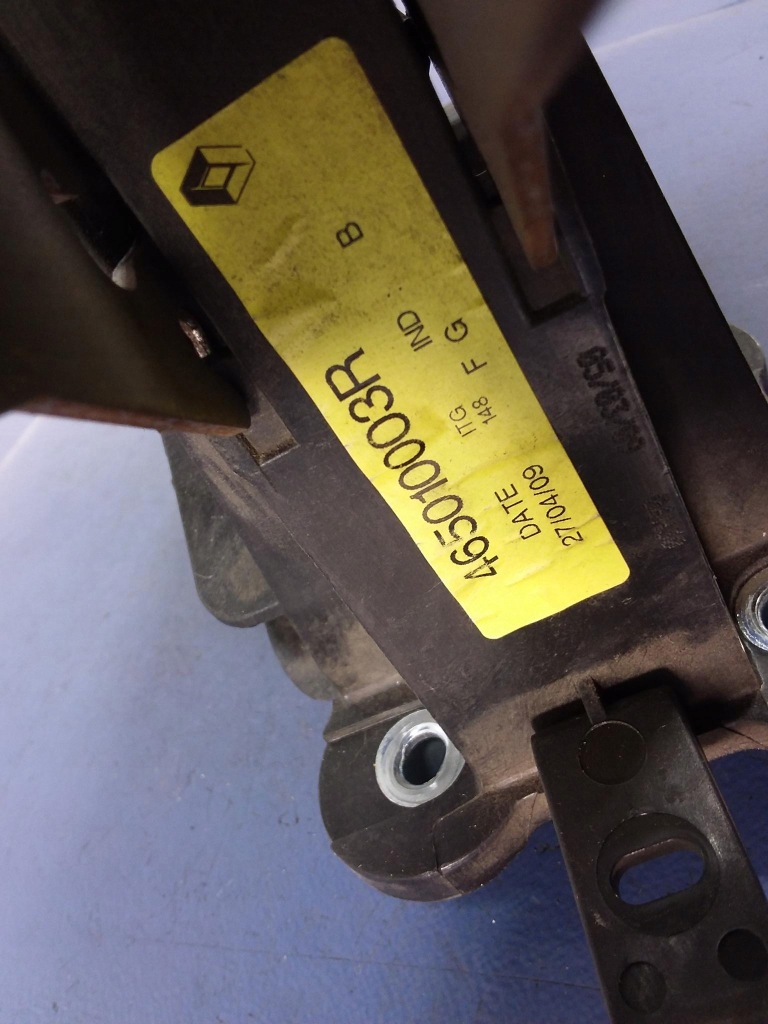 фото №6, Laguna iii педаль тормоза механическая коробка передач eu 465010003r