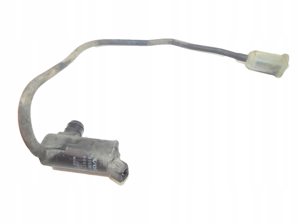 фото №1, Volvo s80 2.5tdi 99r помпа омывателя