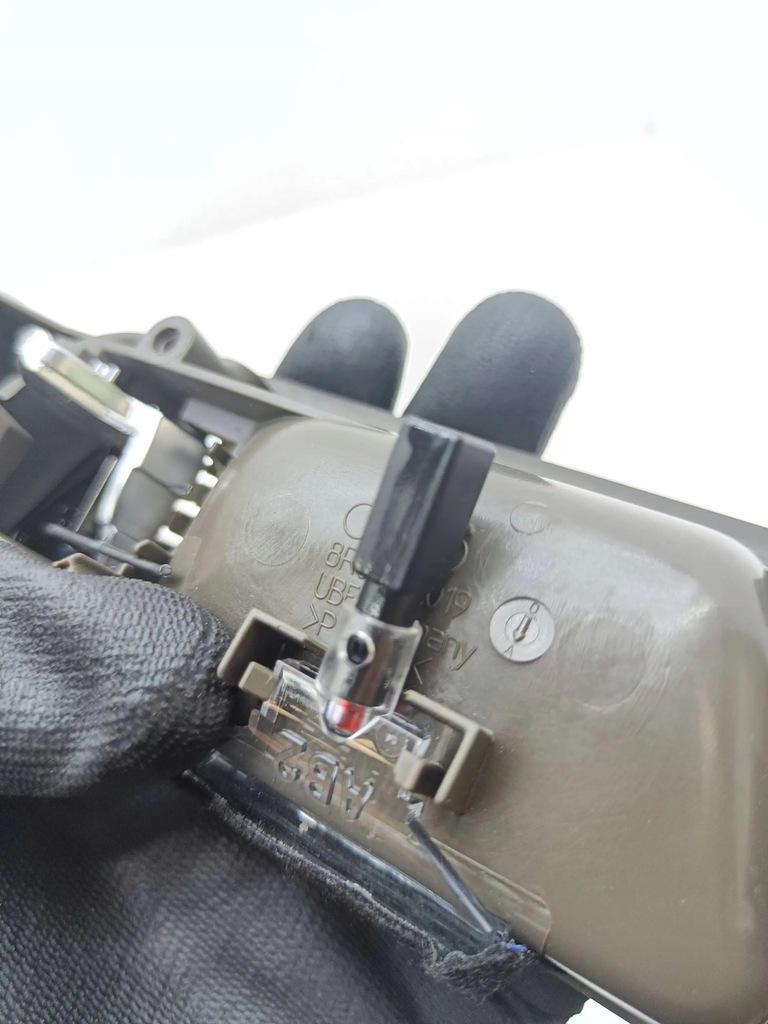 фото №10, Audi q5 sq5 2015 ручка внутренняя дверь задних