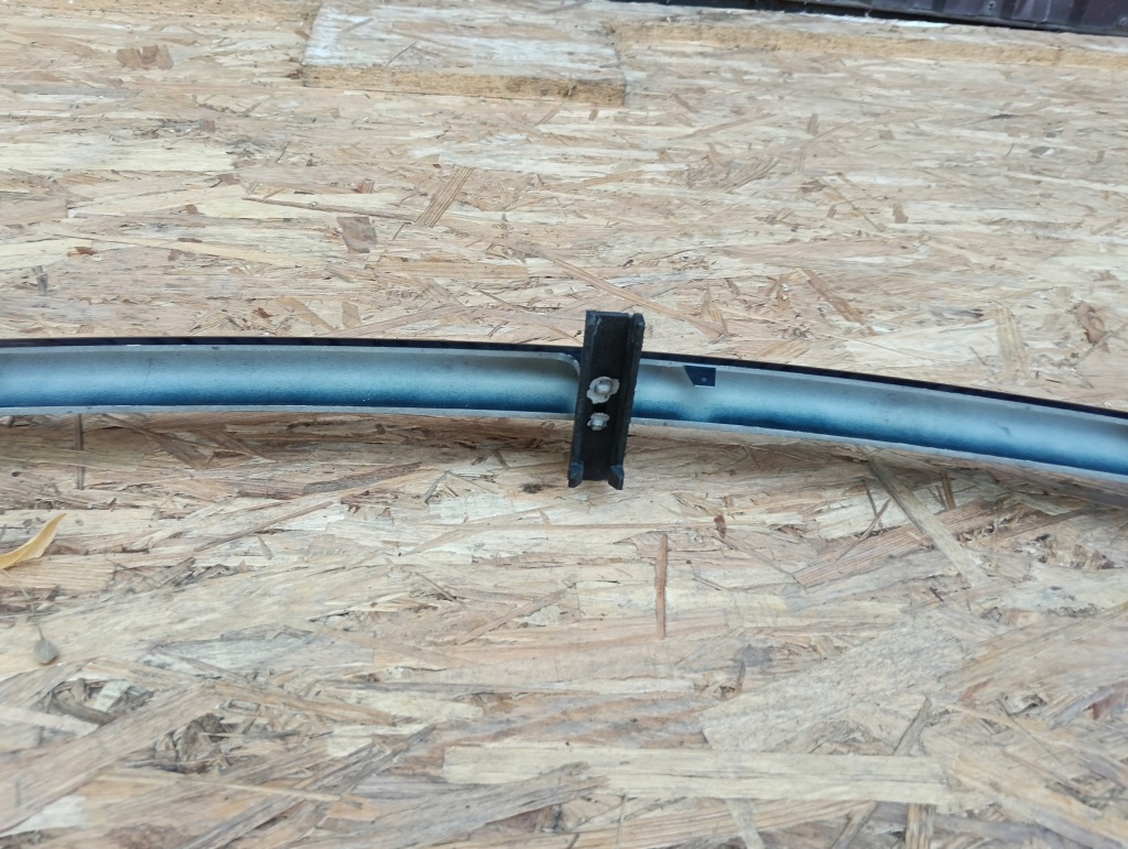 фото №9, Молдинг бампера перед 209885002 mercedes w209