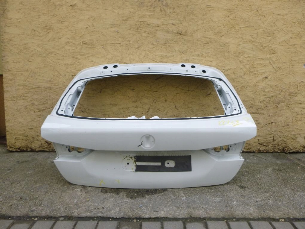 фото №1, Bmw 1 f40 20- крышка багажника задняя