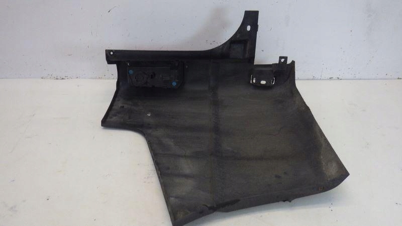 Кутик бампера лампа правий задня trafic iii vivaro b 850162827r Київ