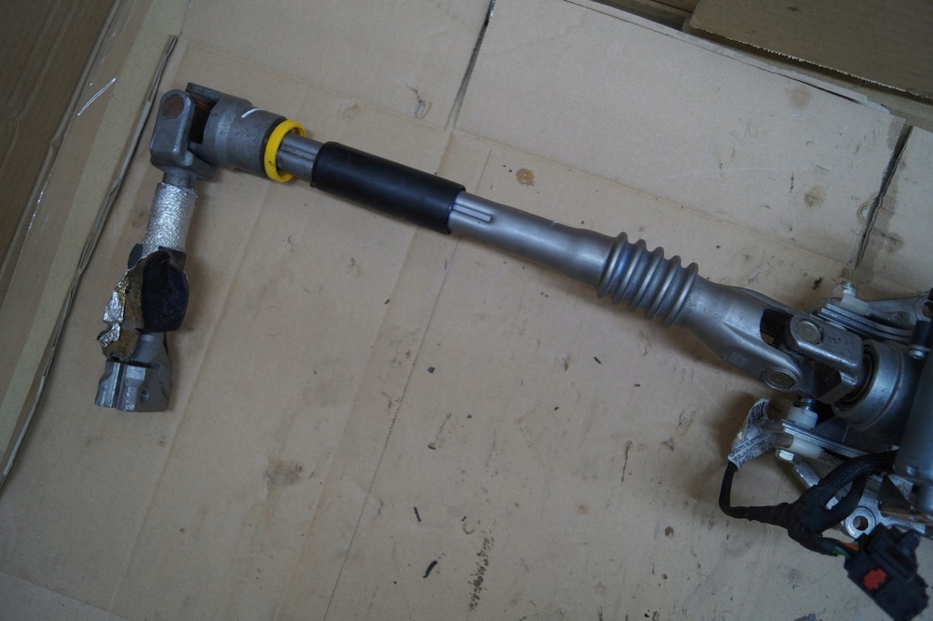 фото №5, Колонка кермова maserati quattroporte vi