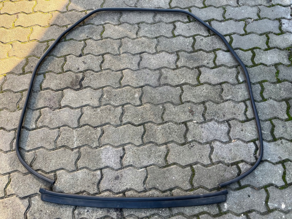 фото №1, Bmw f01 f02 прокладка капот комплектная