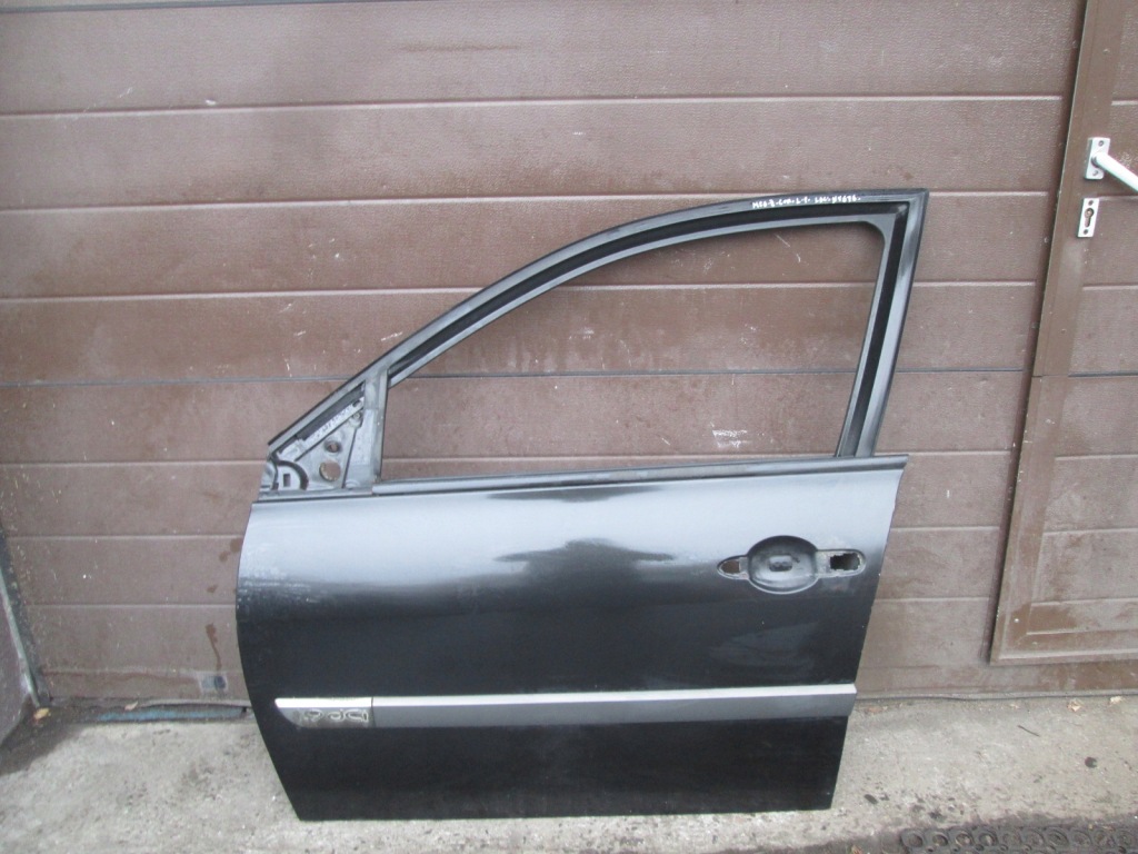 Купити Двері ліва передні перед лівий renault megane ii 5d nv676