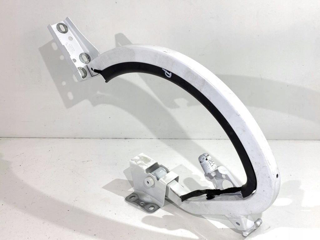 Купити Петля кришки правий задній audi a3 8v sedan/limuzyna