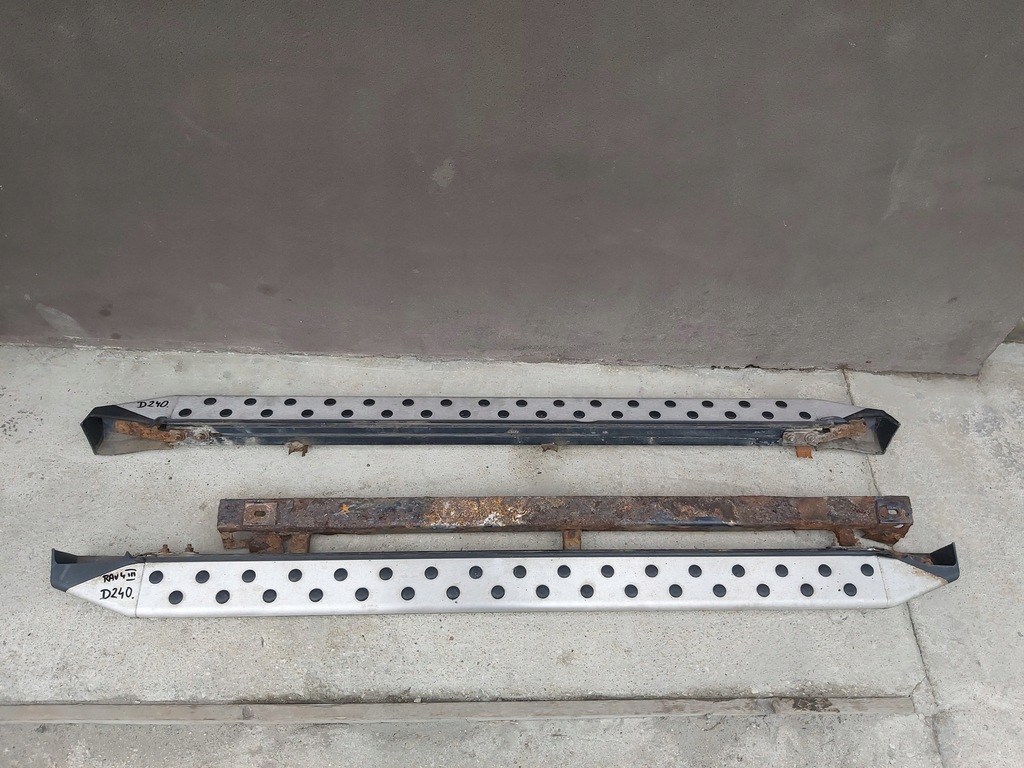 фото №1, Toyota rav4 iii 2006 - 2012r пороги порогові пороги