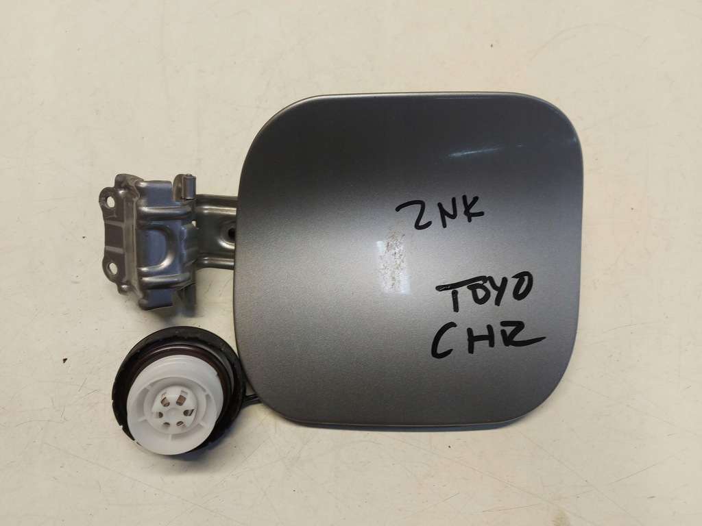 фото №1, Toyota chr крышка заливной топлива 2nk