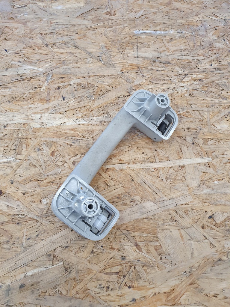 фото №3, Town & country ручка / кронштейн правый перед