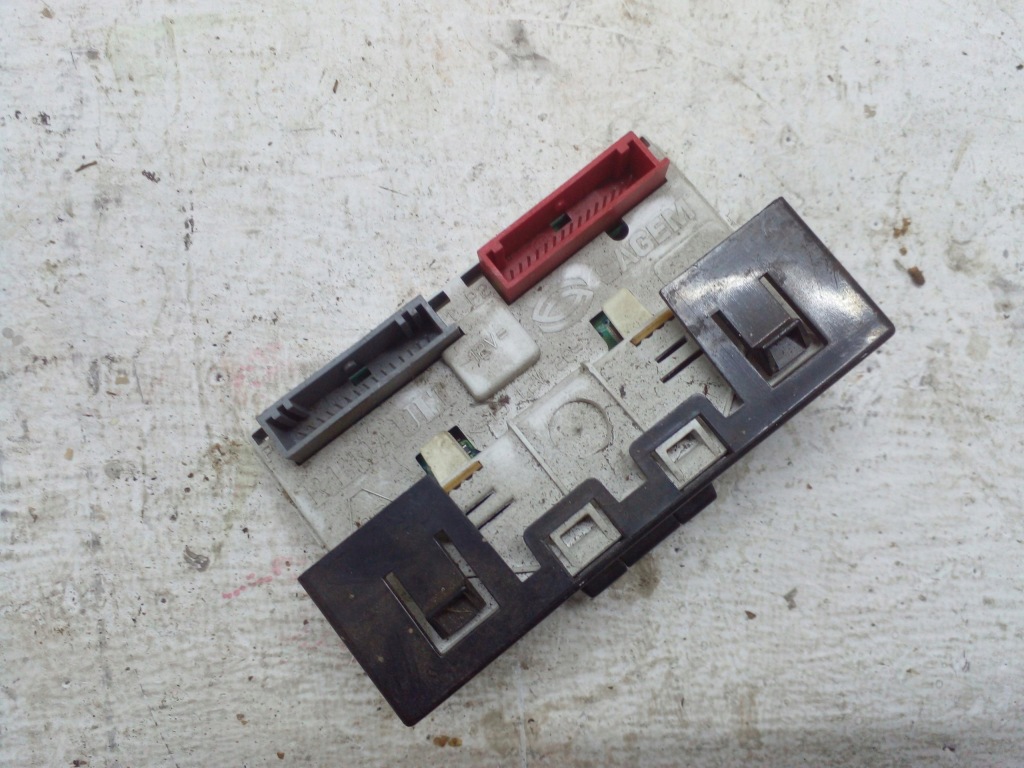 фото №2, Дисплей экран renault scenic i p8200028364a