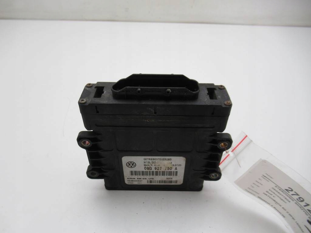 фото №8, Блок керування коробки передач golf v 2.0fsi 09g927750a